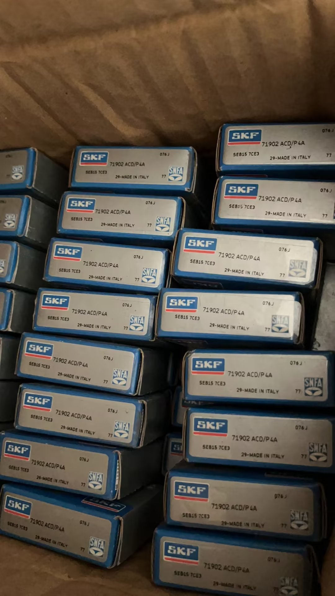 SKF 71902ACD/P4A